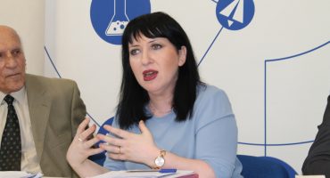 Projekti-Së-bashku-me-avokatët-e-rinj-të-përkushtuar-në-mbrojtjen-e-të-drejtave-të-njeriut-6